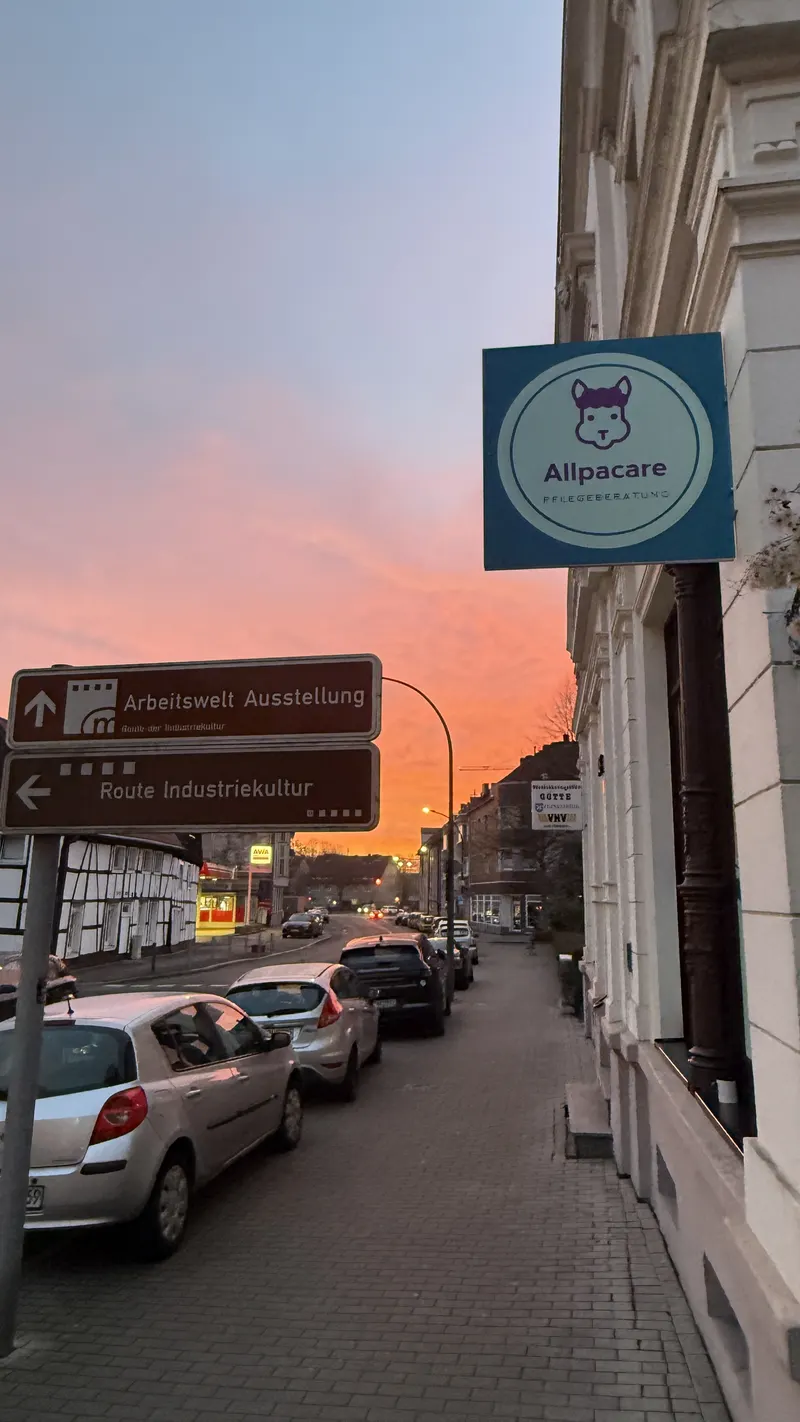 Allpacare-Schild an der Huckarder Straße in Dortmund